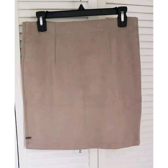 NWT GUESS DETTA FAUX SUEDE SUMMER CLAY FRONT ZIPPER MINI SKIRT SZ MEDIUM - Picture 5 of 7